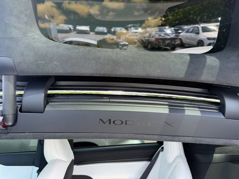 Used 2023 Tesla Model X Plaid AWD/4WD image 10