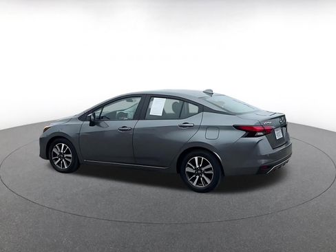 Used 2025 Nissan Versa SV image 10