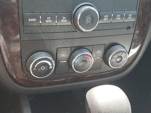 Used 2013 Chevrolet Impala LS FWD image 26