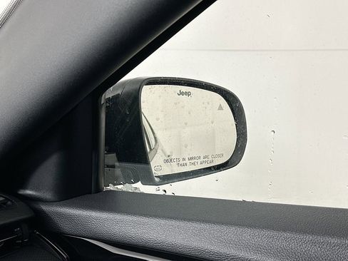 New 2026 Jeep Compass Limited image 23