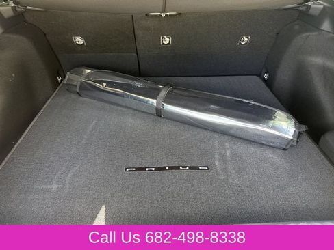 Used 2023 Toyota Prius XLE FWD image 11
