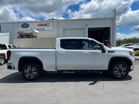 Used 2021 GMC Sierra 1500 AT4 w/ Technology Package AWD/4WD image 6