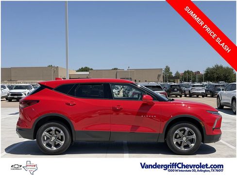 Certified 2024 Chevrolet Blazer LT w/ LPO, Floor Liner Package FWD image 3