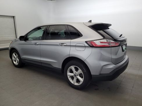 Used 2021 Ford Edge SE FWD image 3