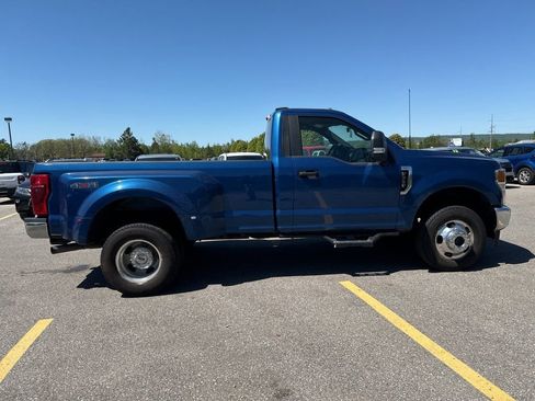 Used 2022 Ford F350 XLT w/ XLT Value Package AWD/4WD image 6