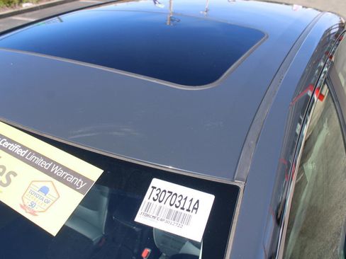 Used 2023 Toyota Corolla XLE image 11