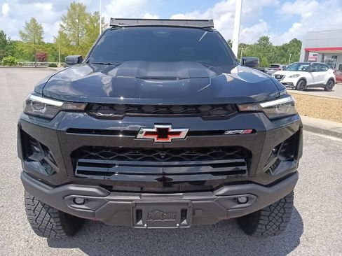Used 2024 Chevrolet Colorado ZR2 w/ ZR2 Bison Edition AWD/4WD image 8
