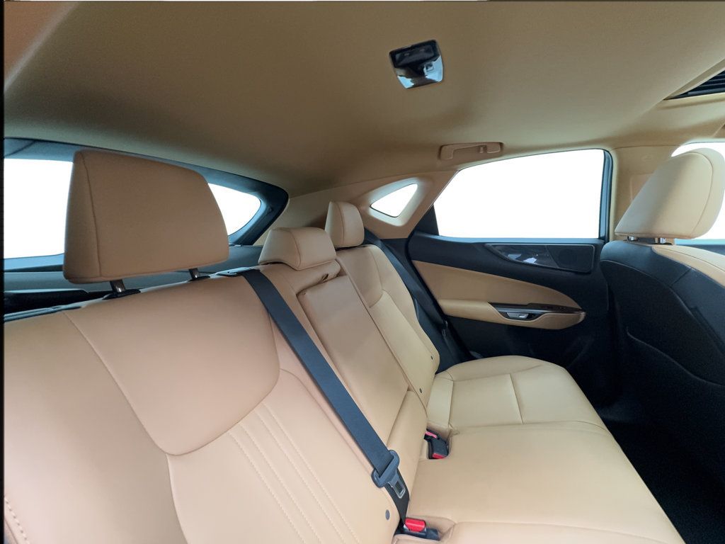 Used 2025 Lexus NX 250 FWD w/ Towing Package (2000 Lbs) image 31