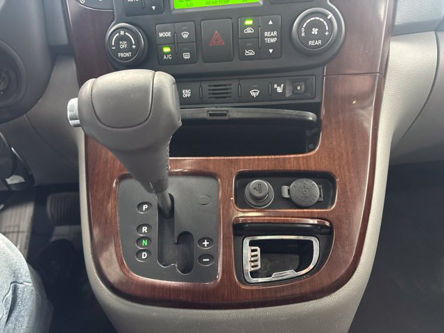 Used 2007 Kia Sedona EX w/ Luxury Pkg FWD image 41