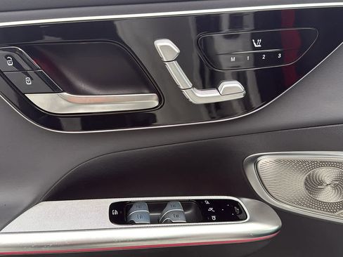 New 2025 Mercedes-Benz GLC 63 AMG S image 17