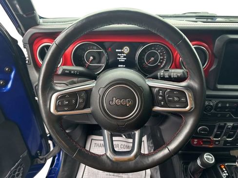 Used 2019 Jeep Wrangler Unlimited Rubicon w/ Dual Top Group image 21