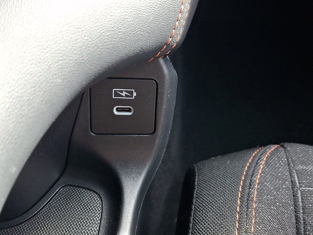 Used 2024 Honda HR-V Sport image 25