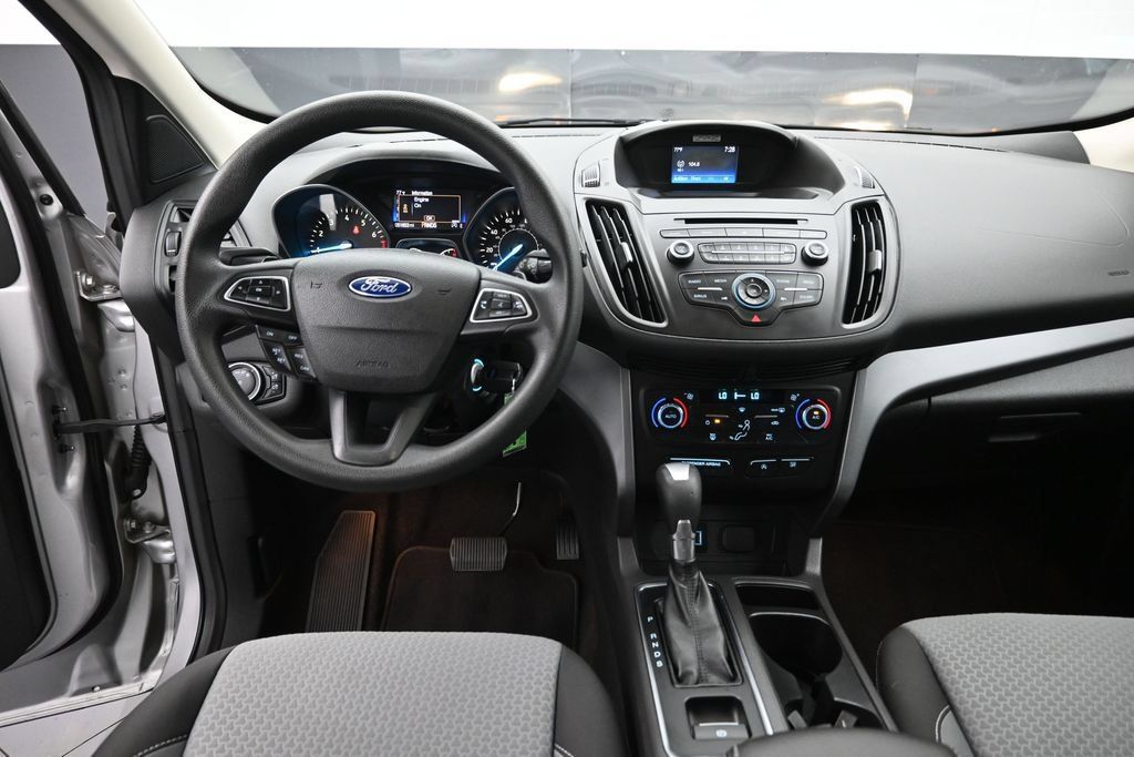 Used 2017 Ford Escape SE AWD/4WD image 11