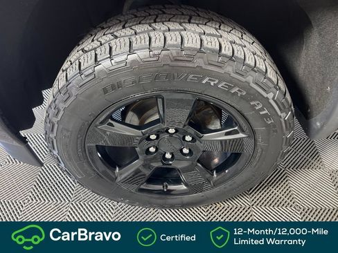 Used 2017 GMC Sierra 1500 4x4 Double Cab w/ Elevation Edition image 12