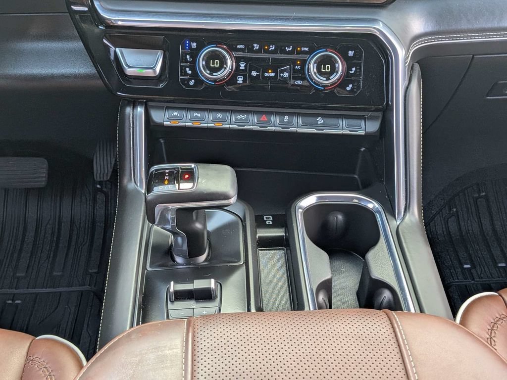 Used 2025 GMC Sierra 1500 Denali Ultimate AWD/4WD image 18