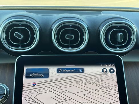 Used 2022 Mercedes-Benz C 300 Sedan image 22