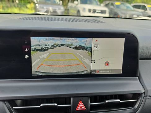 Certified 2024 Kia Seltos EX AWD/4WD image 25