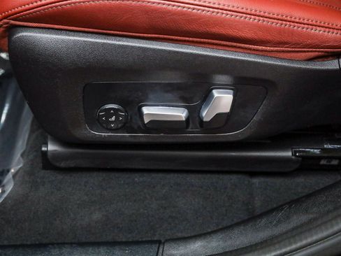 Used 2022 BMW X4 xDrive30i w/ M Sport Package 2 image 22