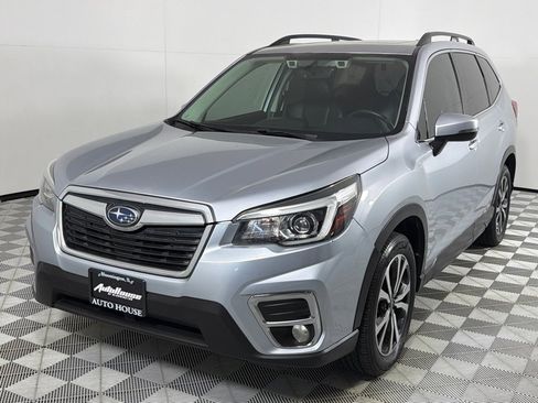 Used 2020 Subaru Forester Limited w/ Popular Package #3 image 9