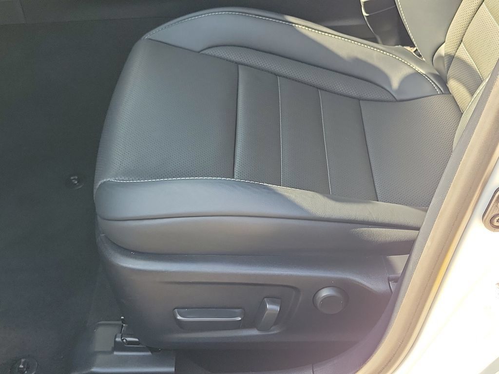 Used 2025 Lexus IS 350 F Sport w/ Accessory Package 2 RWD image 17