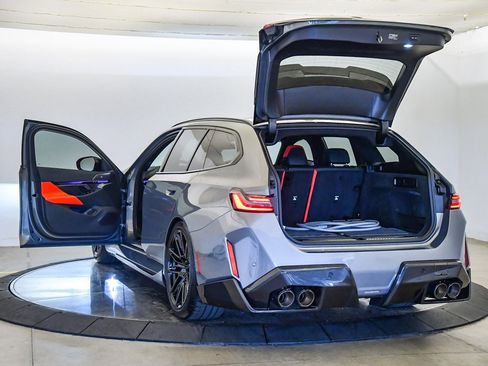 Used 2025 BMW M5 Touring w/ M Driver's Package image 63