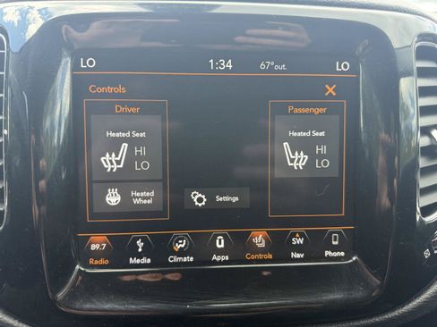 Used 2019 Jeep Compass Limited AWD/4WD image 21