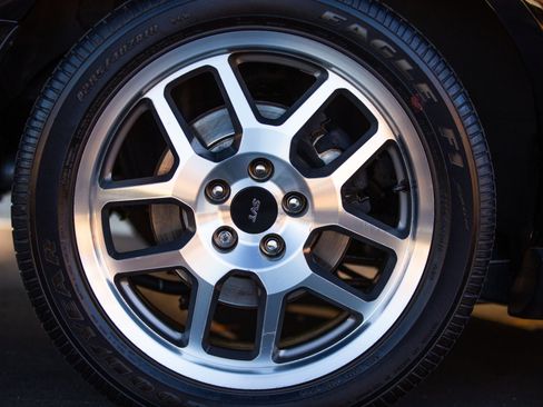 Used 2008 Ford Mustang Shelby GT500 image 28