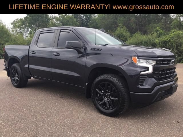 Used 2023 Chevrolet Silverado 1500 RST AWD/4WD image 2