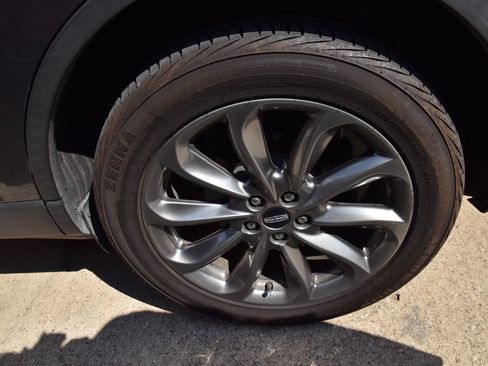Used 2022 Lincoln Corsair AWD w/ Premium Package image 11