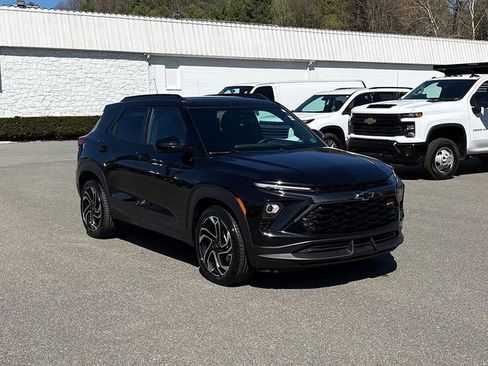 Certified 2024 Chevrolet TrailBlazer RS FWD image 1
