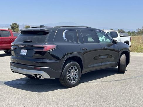 New 2025 GMC Acadia Elevation image 3
