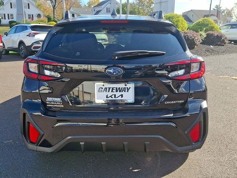 Used 2024 Subaru Crosstrek 2.0i Premium w/ Popular Package #3 image 5