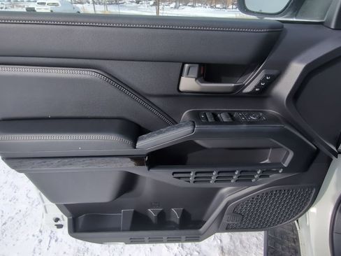 Used 2026 Toyota 4Runner Limited image 10