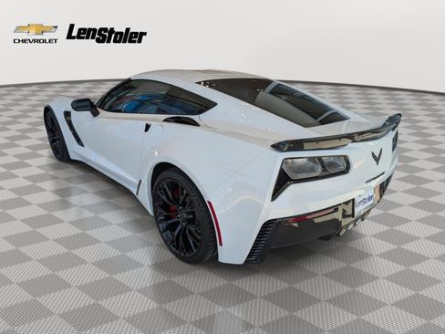 Used 2016 Chevrolet Corvette Z06 w/ 2LZ Preferred Equipment Group RWD image 2