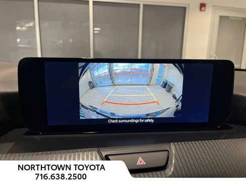 Used 2024 MAZDA CX-90 3.3 Turbo w/ Select Package image 13