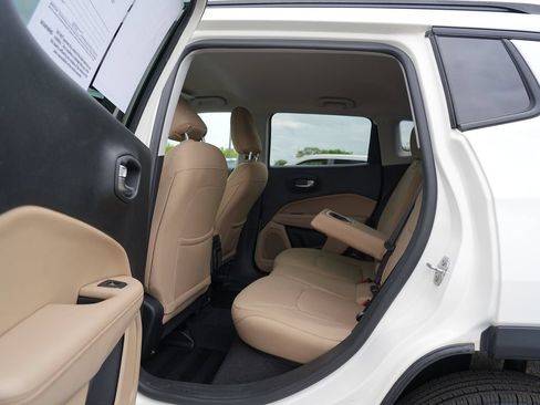 Used 2018 Jeep Compass Sport AWD/4WD image 18