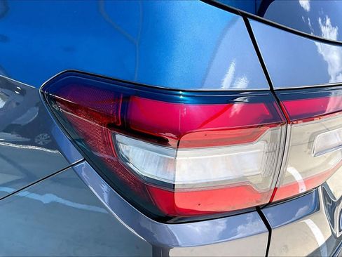 Used 2025 Honda Pilot EX-L image 28