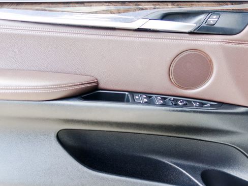 Used 2017 BMW X5 xDrive35i image 10