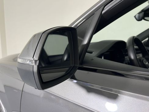 Used 2022 Audi Q7 Premium Plus w/ Premium Plus Package image 23