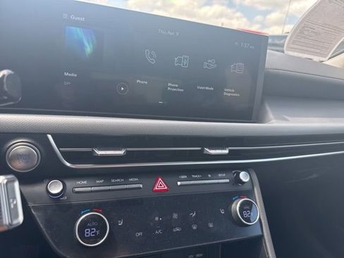 Used 2025 Hyundai Sonata SEL image 14