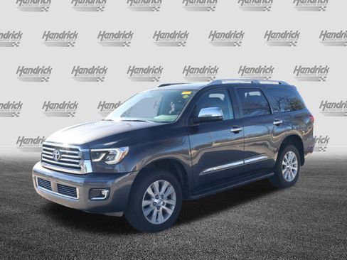 Used 2018 Toyota Sequoia Platinum image 5