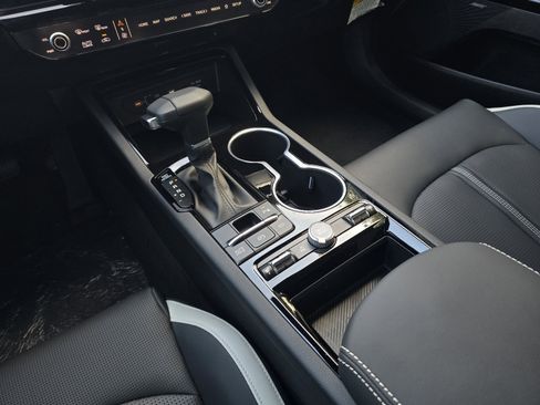 New 2026 Kia K5 GT-Line w/ GT-Line Premium Package AWD/4WD image 9