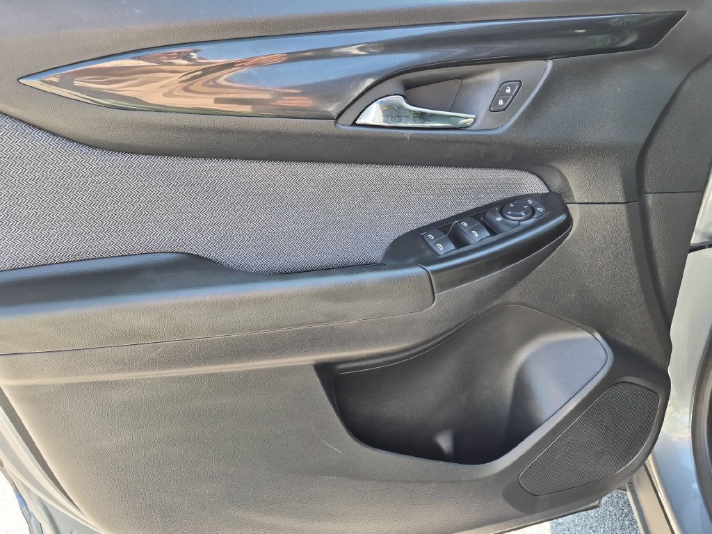 Used 2025 Chevrolet TrailBlazer LT AWD/4WD image 11