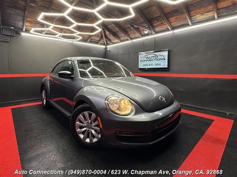 Used 2014 Volkswagen Beetle 1.8T image 1