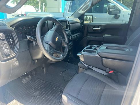 Used 2022 Chevrolet Silverado 1500 Custom AWD/4WD image 8