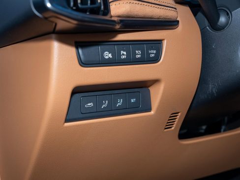 Used 2025 MAZDA CX-70 3.3 Turbo S w/ Premium Plus image 19