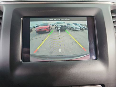 Used 2019 Jeep Cherokee Latitude Plus image 13