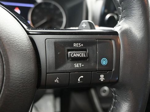 Used 2023 Nissan Rogue SL w/ SL Premium Package image 28