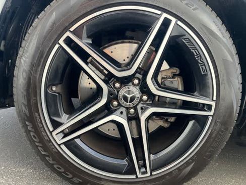 Certified 2024 Mercedes-Benz GLS 450 4MATIC image 10