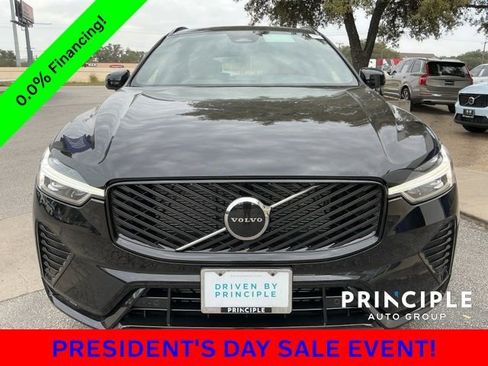 New 2026 Volvo XC60 B5 Core image 3